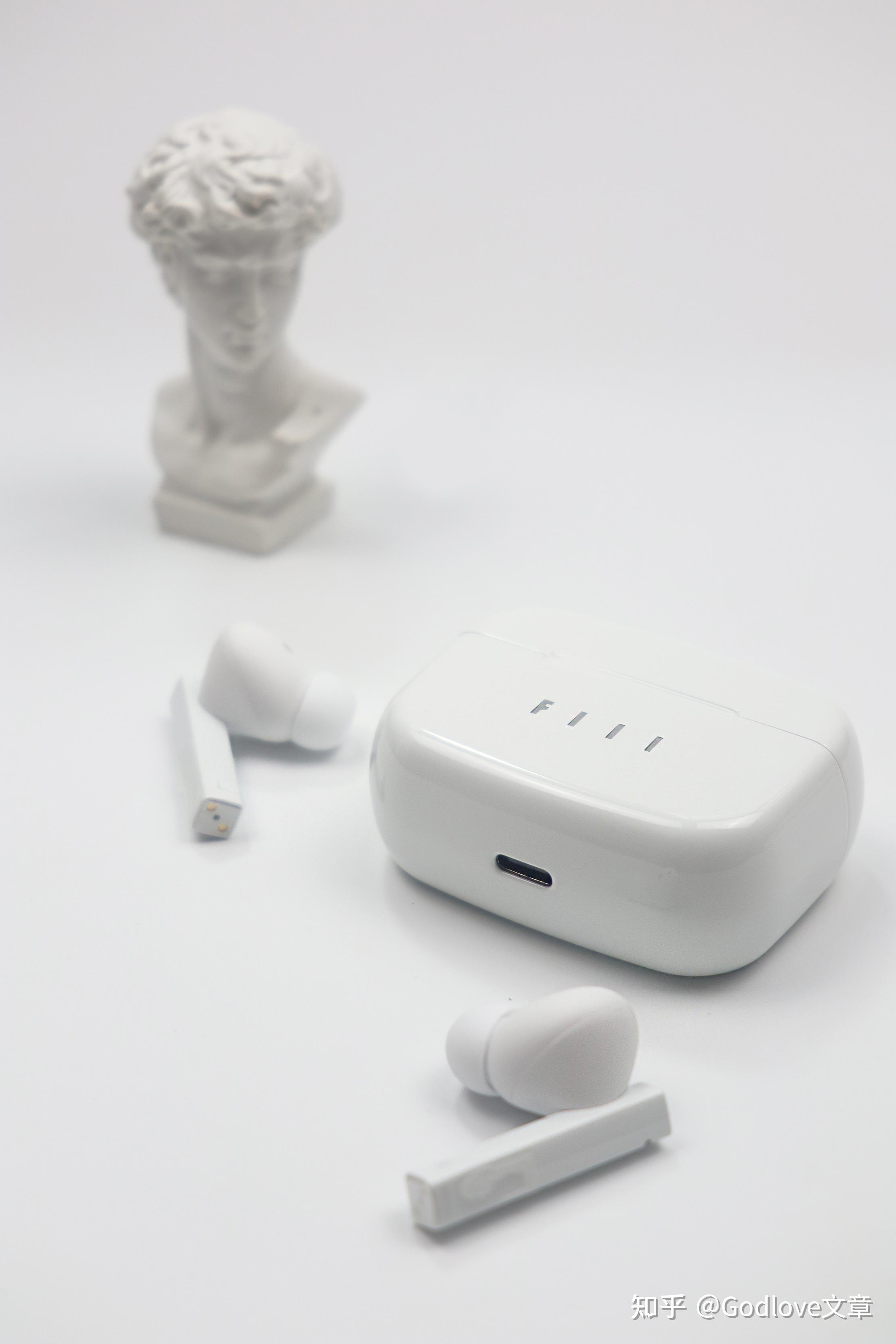 精致造型全能可靠fiilccpro降噪耳机