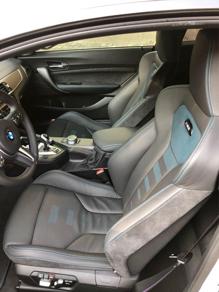 宝马m2c雷霆版赛道银 详细提车作业,多图申精鼓励!