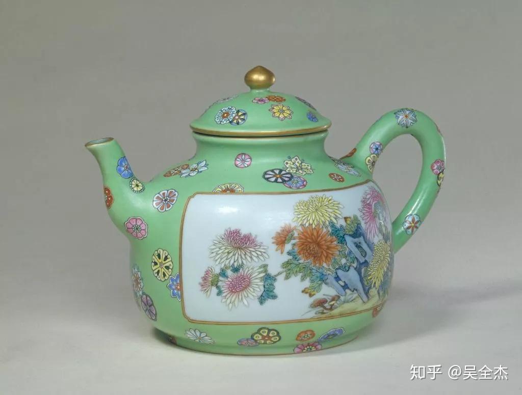 瓷】 瓷器 青花加彩花卉紋杯 清朝期 菊 梅 牡丹 手描文様