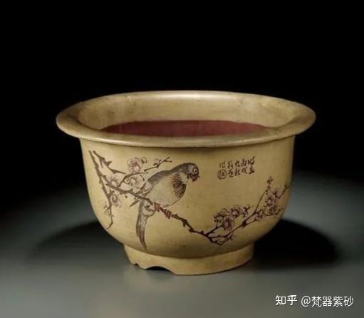 紫砂陶刻大师任淦庭