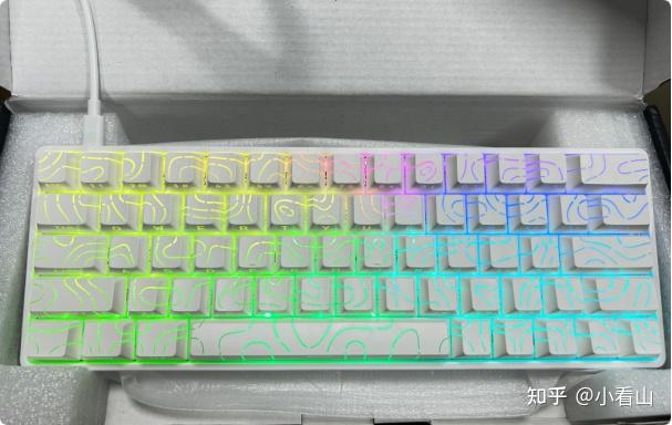 玩键G60-63键开箱:30%超薄机身下的全能体验