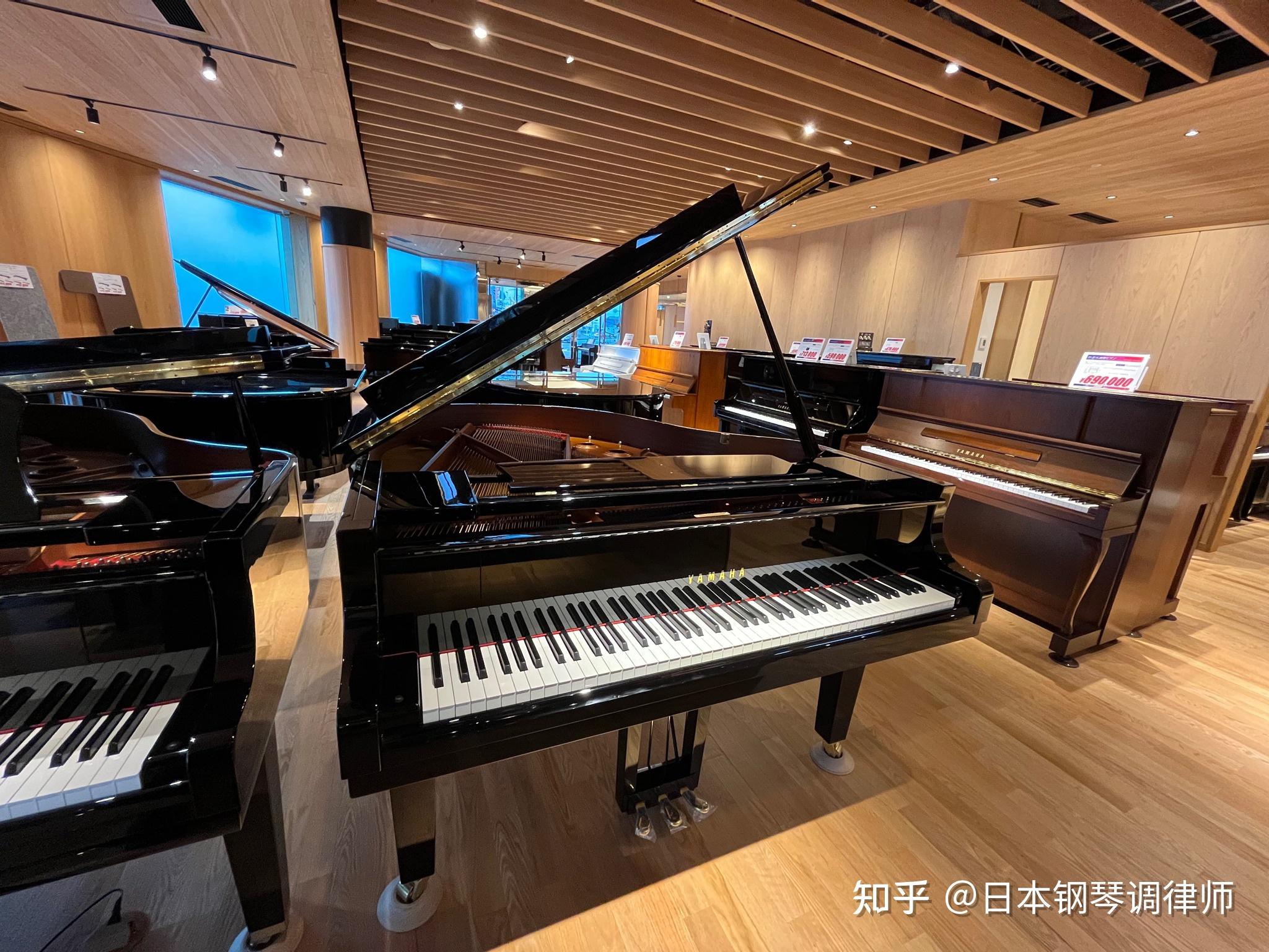 几乎全新雅马哈二手三角钢琴c3x