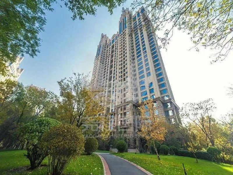 1【朝阳】霄云路8号院5号楼2单元1702室本周开拍的优质房源以下为