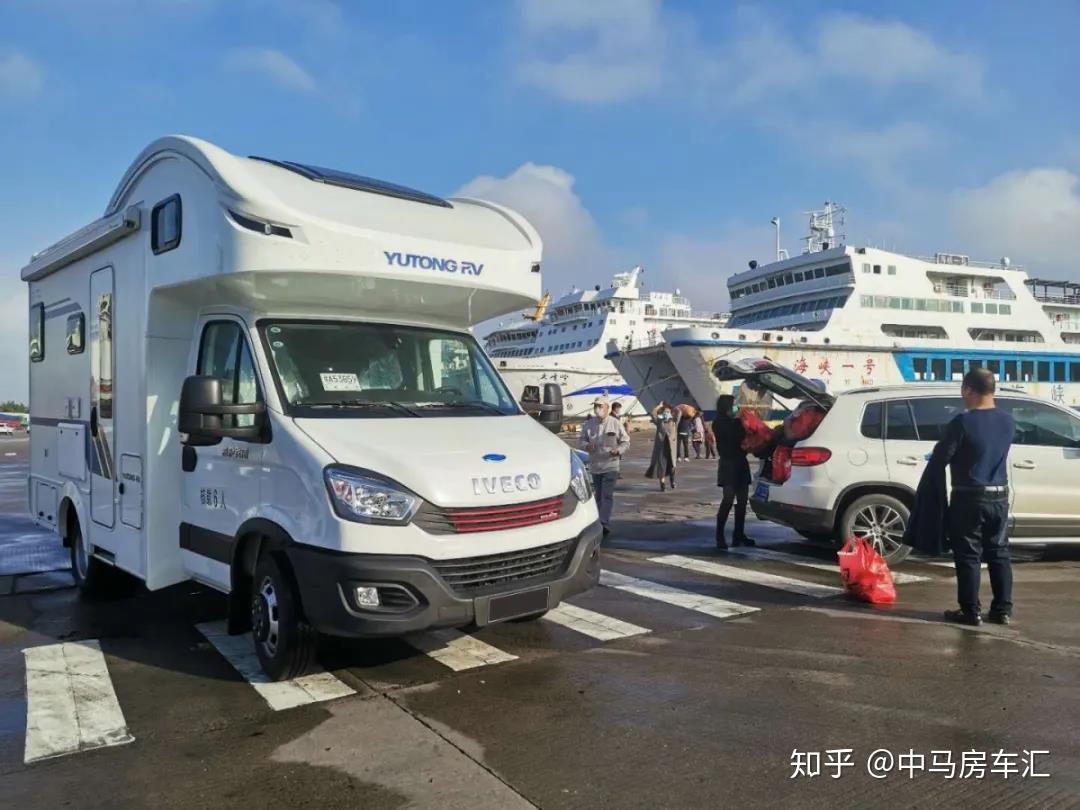 宇通凯伦宾威c型房车远嫁中马房车汇千里送车上门