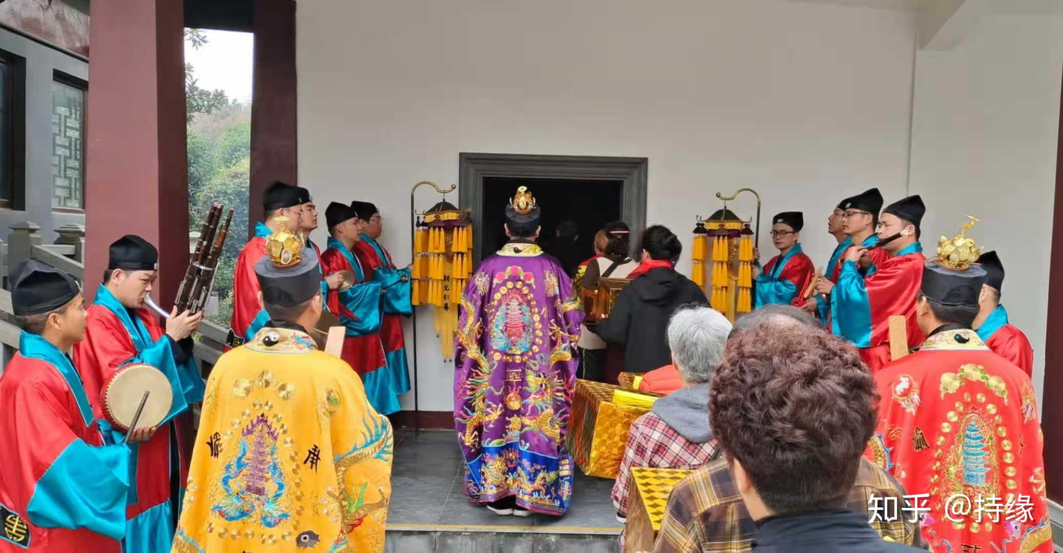 道士穿的鞋子叫什么?你知道有哪几种吗? - 知乎