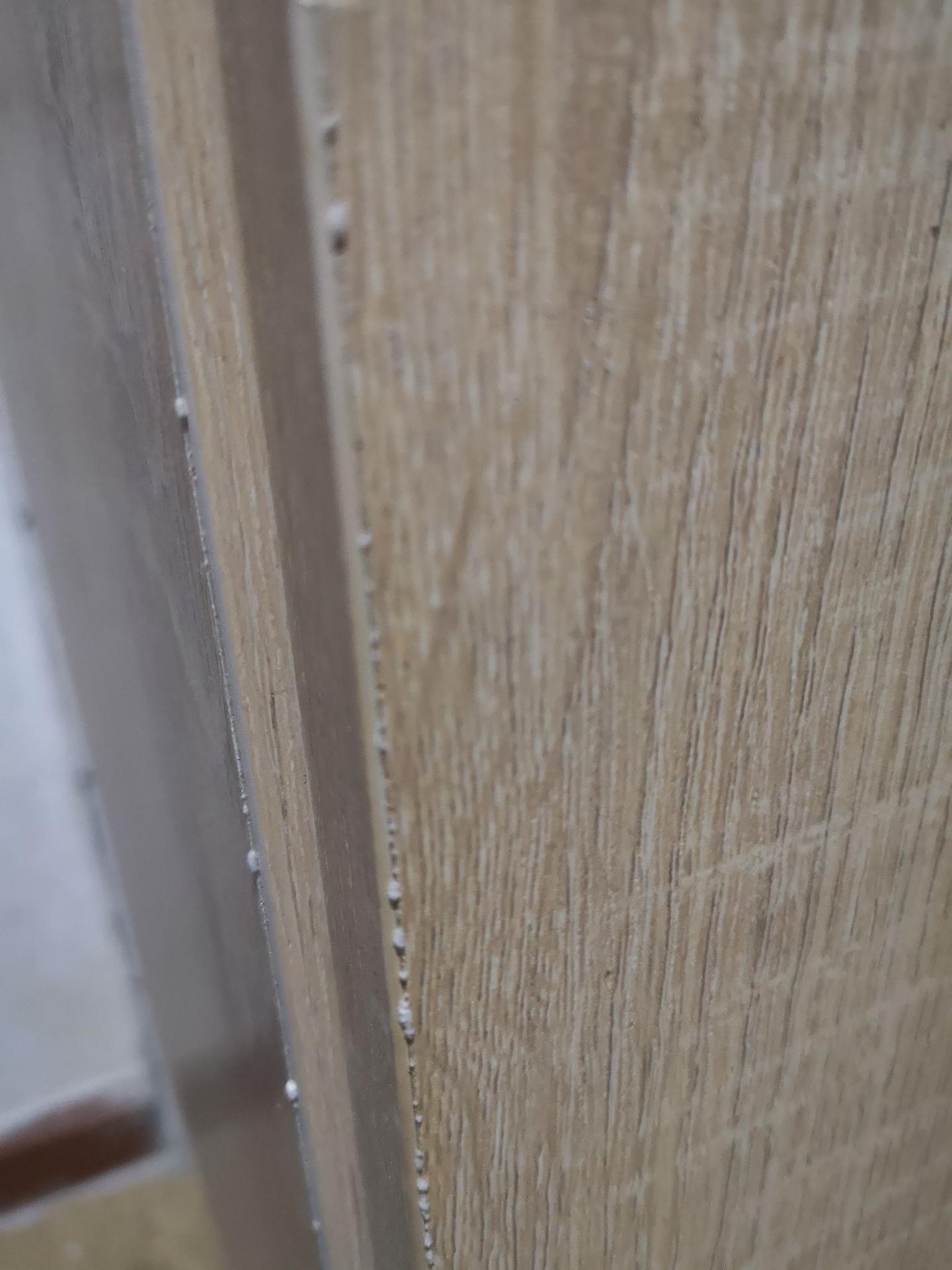 木质家具上面出现的白点是什么？ - Toni Lau 的回答- 知乎