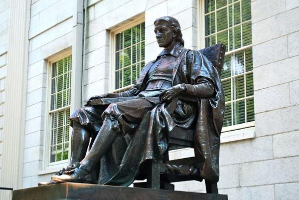 在哈佛大学学习是一种怎样的体验想被哈佛录取需要具备哪些特质和能力