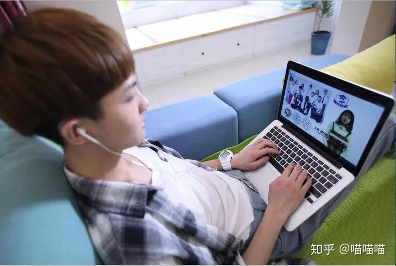 几个月开始学坐比较好 v2-779abf5a1c5dd4c78cbacc47c59a5763_r.jpg