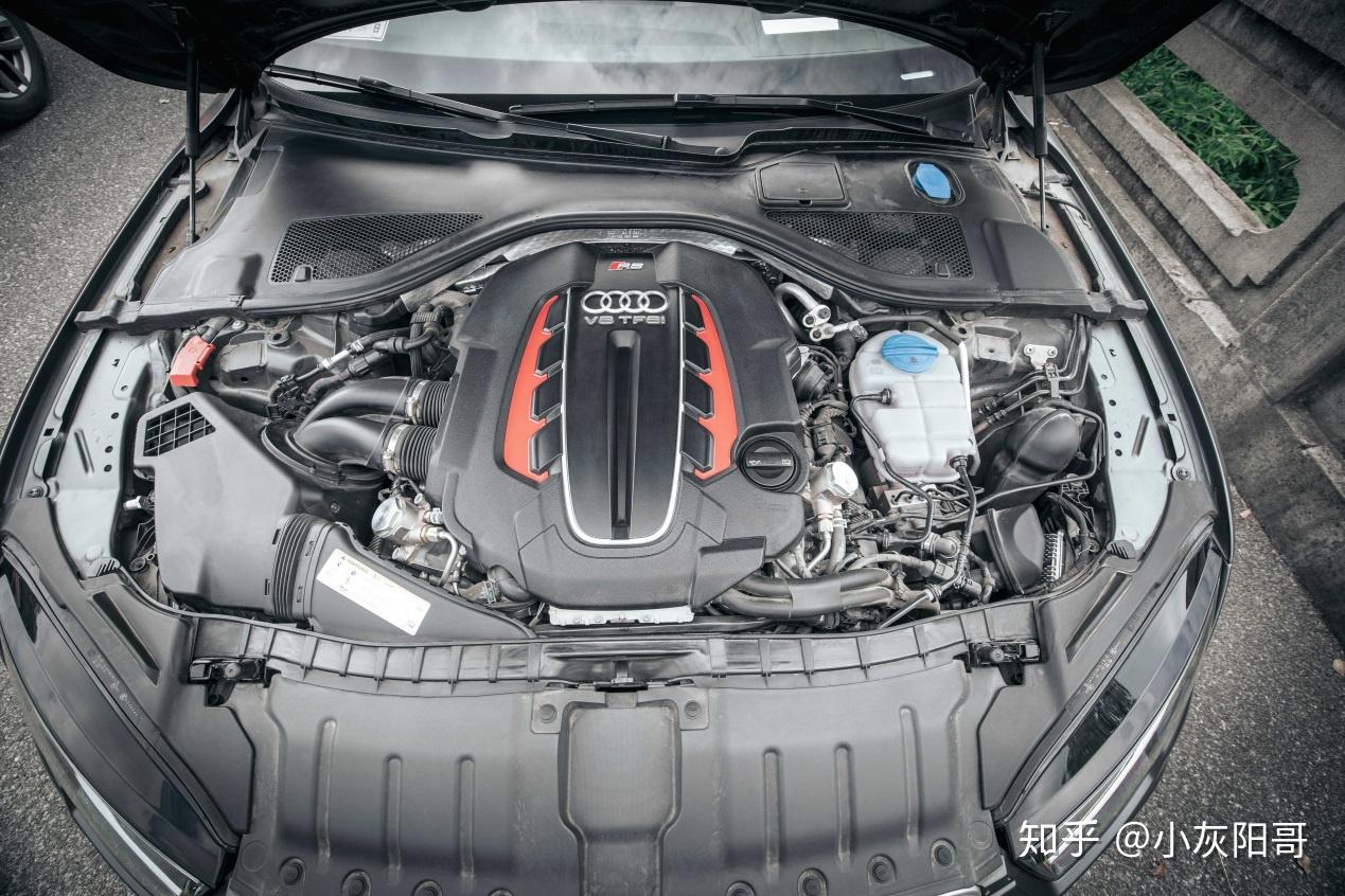 别跟我装斯文试驾奥迪rs7sportbackperformance