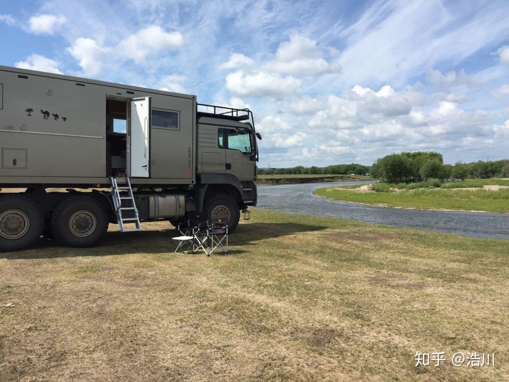 带上心爱的人吧,开着bliss mobil 完成自己的环球之旅~关于大家所想