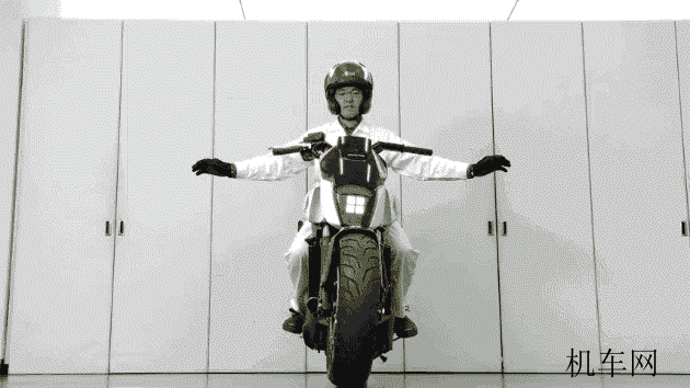 摩托车发朋友圈说说 摩托车语录简短 骑摩托霸气朋友圈说说