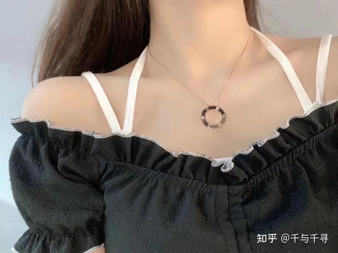 卡地亚三钻大饼项链定制多少钱,卡地亚三钻大饼项链哪里买便宜 - 知乎