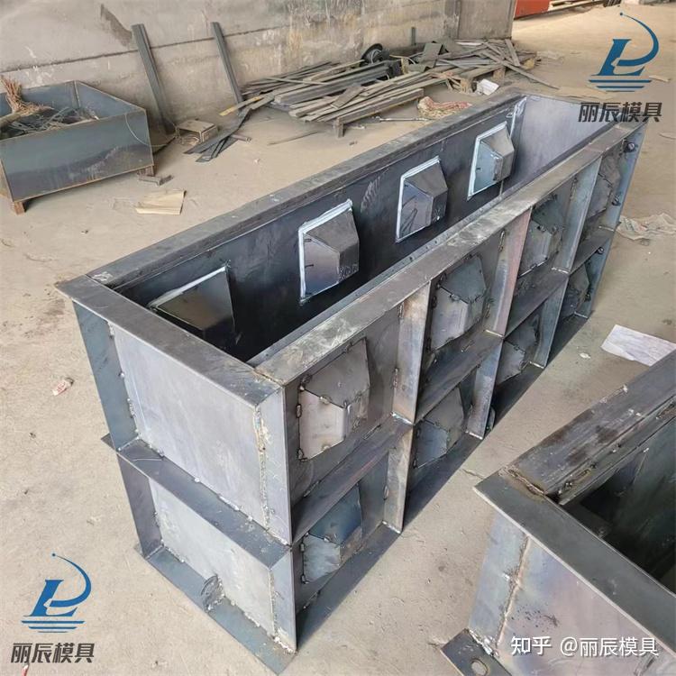 挡土墙模具的施工优势