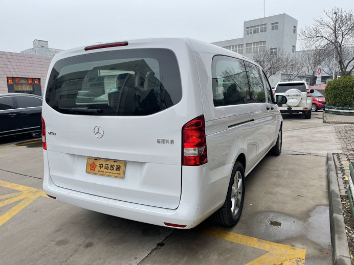 白色奔驰威霆 | 为数不多的家用vito升级案例分享 - 知乎