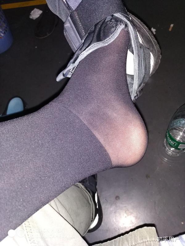 男生可以把女生的裤袜当秋裤穿吗?