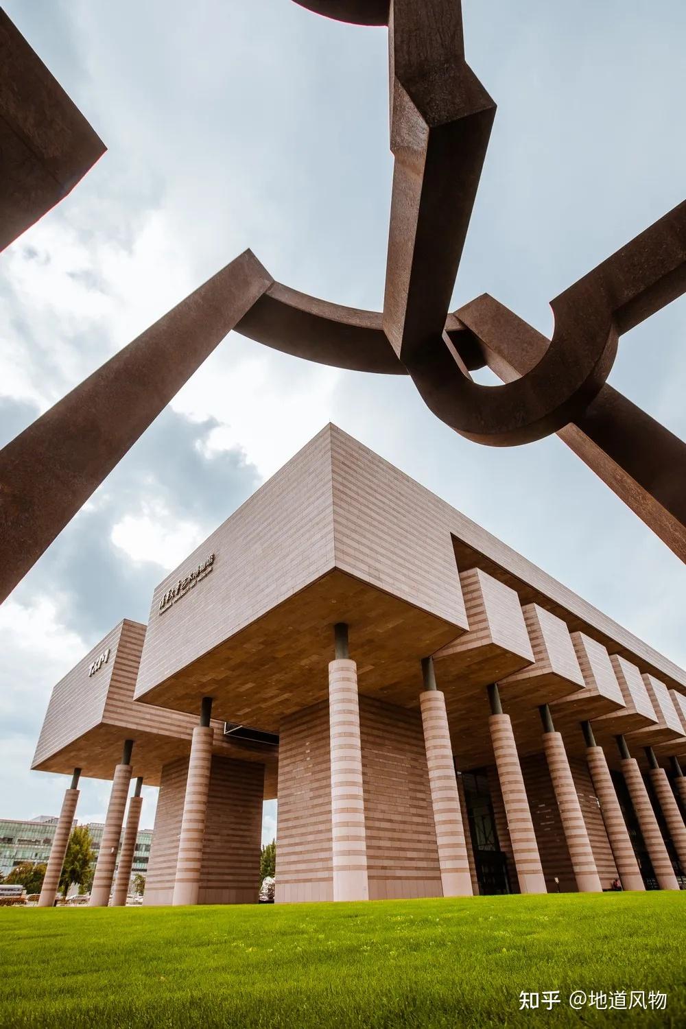 清华大学:神奇校园在这里! - 知乎