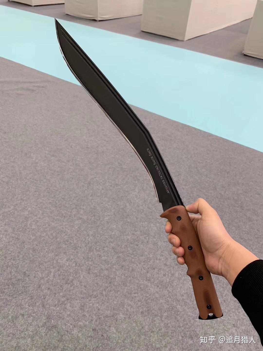 本届名刀秀(国际冷兵器文化艺术展)于本月15-18号,在浙江(龙泉)出展.