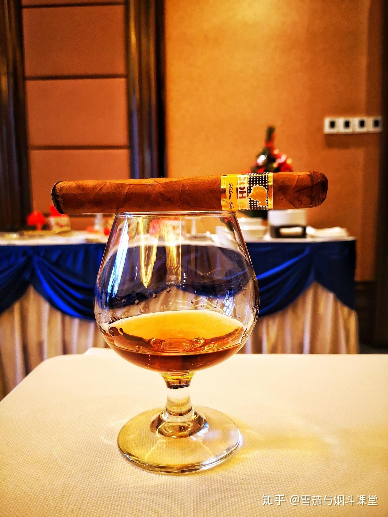 佳兆业中海凯旋骊酒店古巴雪茄派对圆满成功