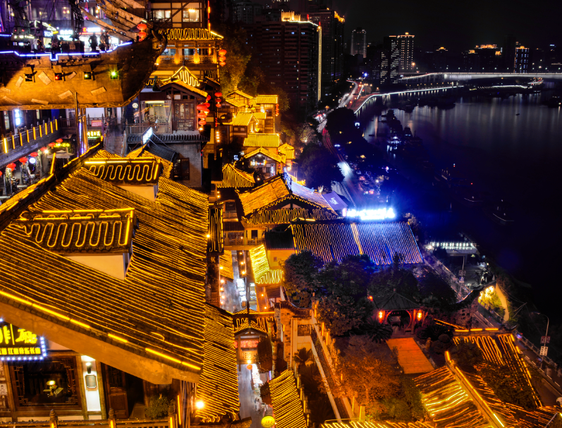 ps里的效果和看图软件看到的效果怎么差这么