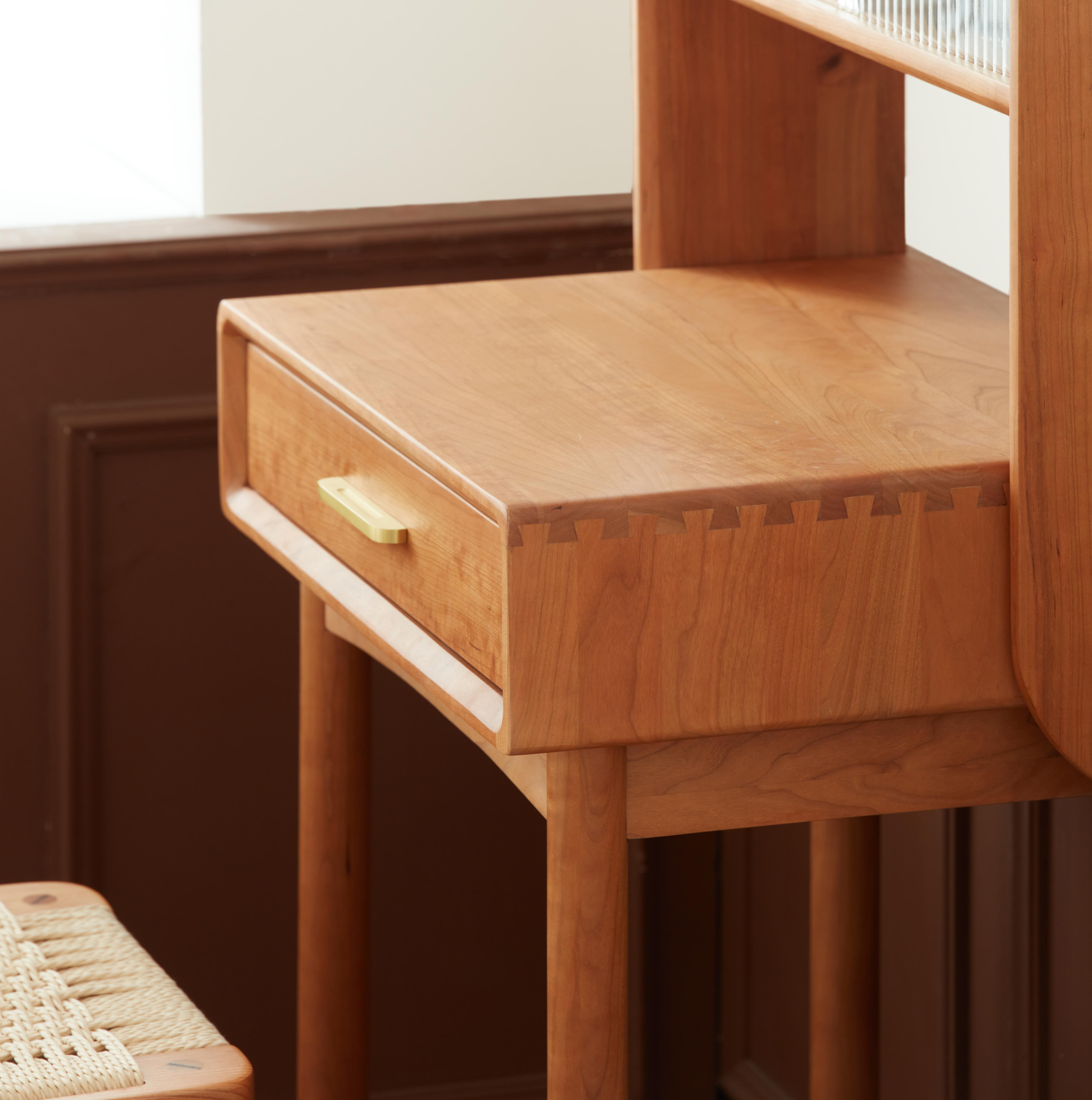 这个小型梳妆台太赞了高颜值一桌多用