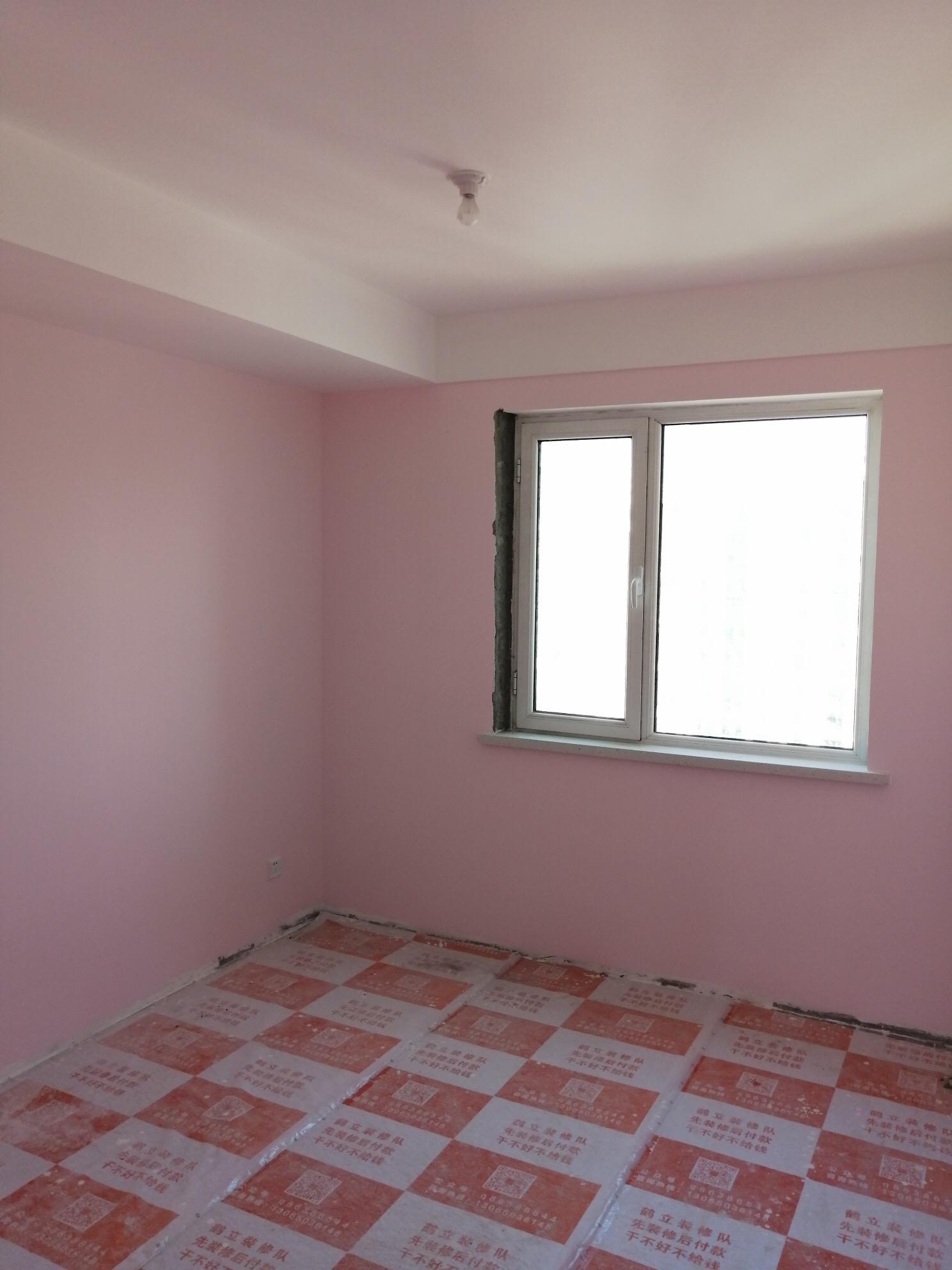 济南装修02鲁能领秀城墙面乳胶漆施工中