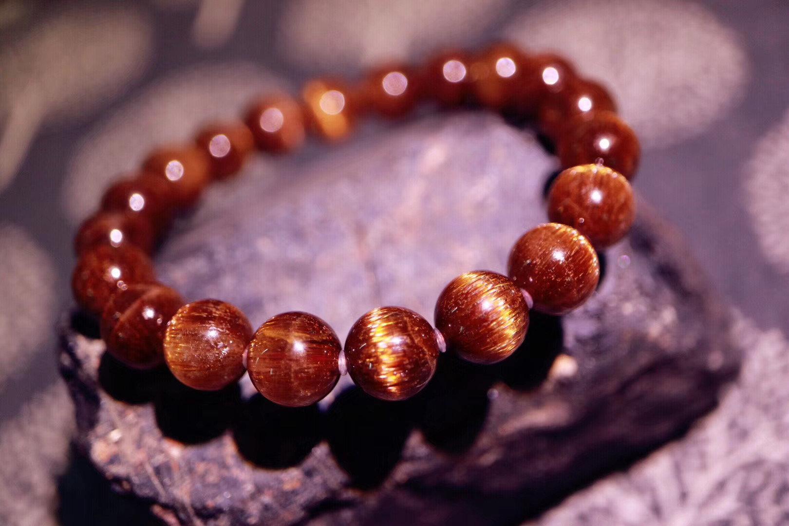 铜发晶细丝满布的猫眼发晶如何佩戴更具灵性