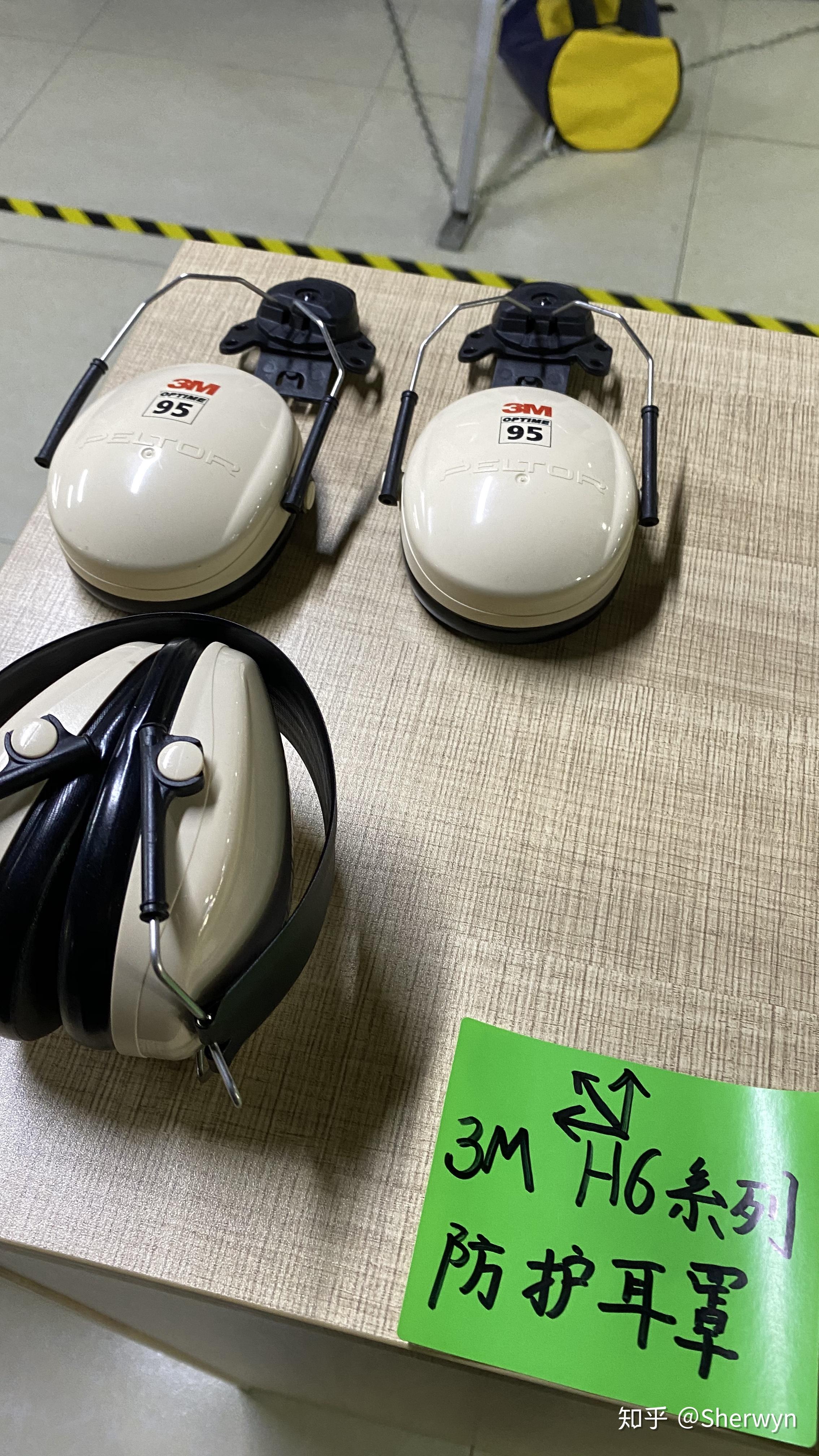 如何使用防噪音耳塞 v2-7a044dc71e3e2f862bd7cab1de214f97_r.jpg