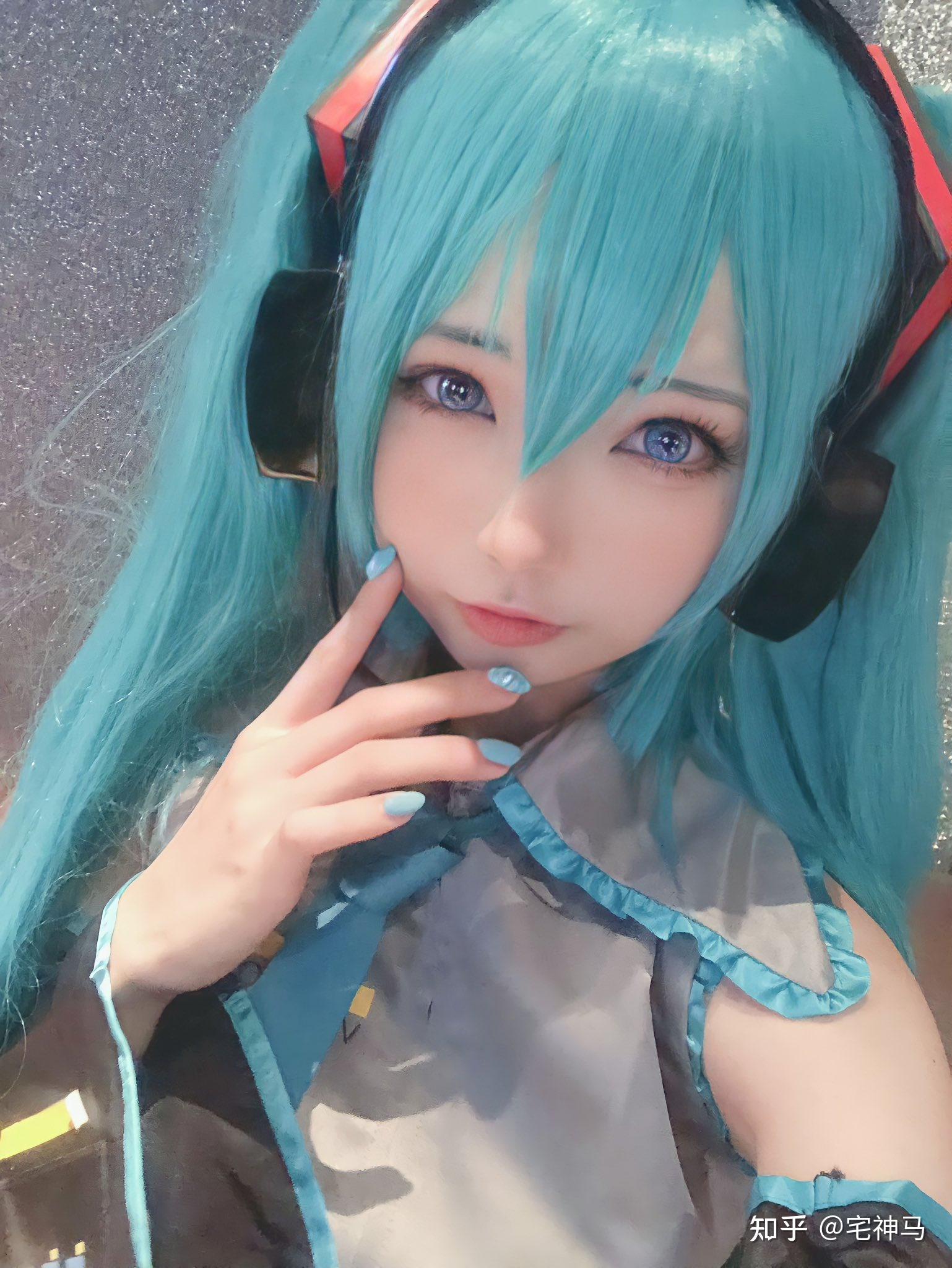 今天是"39初音日",来看看各路网友的cos贺图