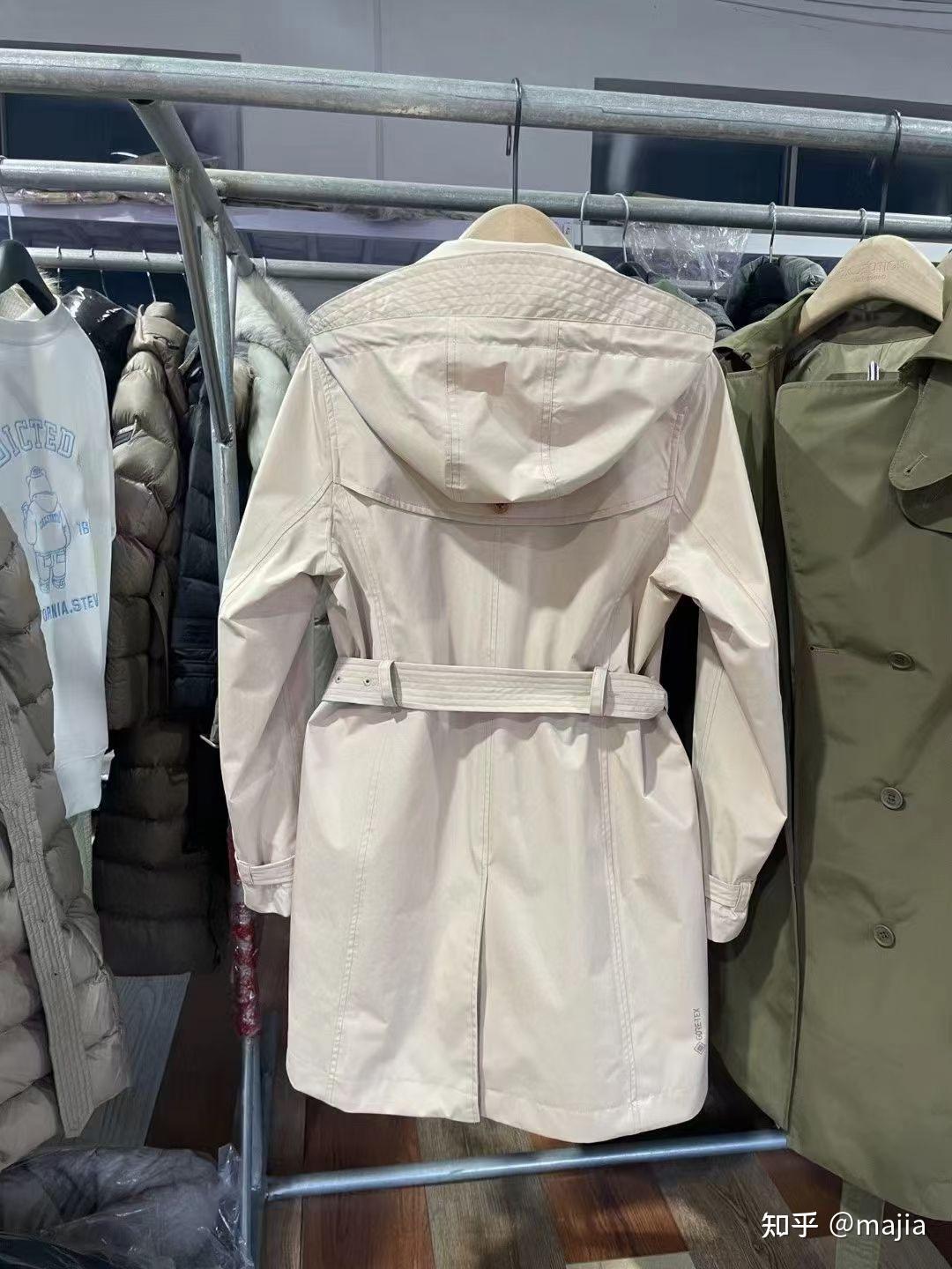 法国艾高aigle最新款风衣