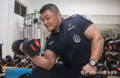 海德力这次非常热血的给大家带来腕力大赛,着实激动人心,从图片中甚至