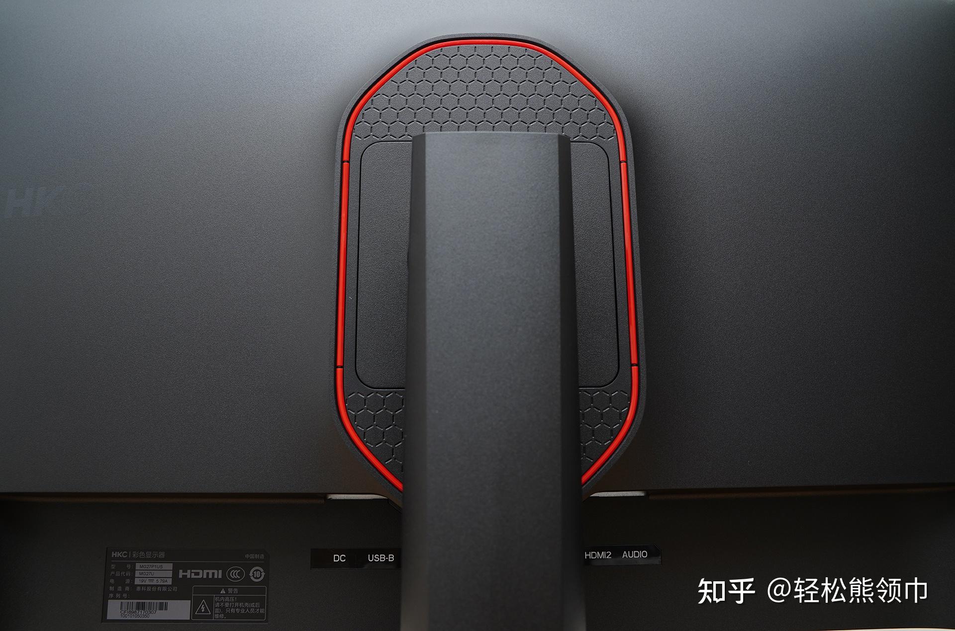 一个显示屏多个接口在目前已经是常态,这显示器配备hdmi2.1*2 dp1.