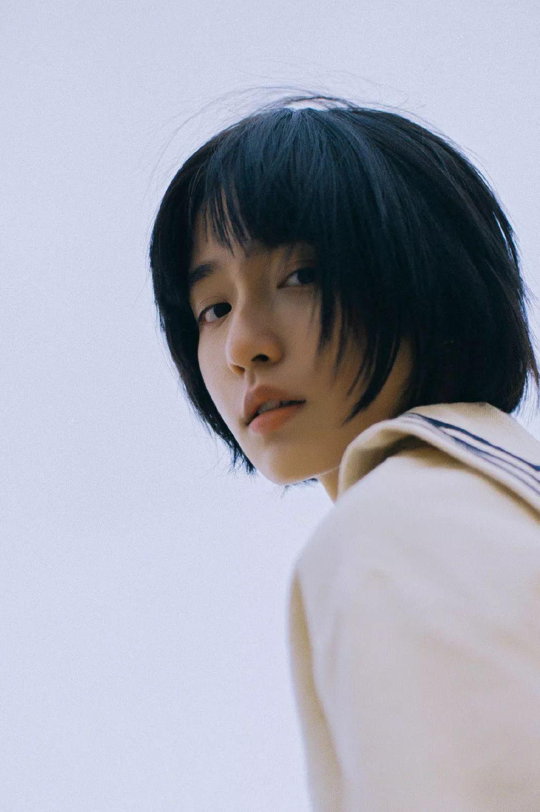 相貌平平无奇”的诸葛大力，怎么就成了新晋直男女神？ - 知乎