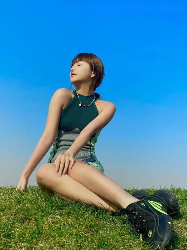 别再学“茶艺风”了,2021年流行“辣妹风”,又A又性感买家秀,太撩人了!36 别再学“茶艺风”了,2021年流行“辣妹风”,又A又性感买家秀,太撩人了!36