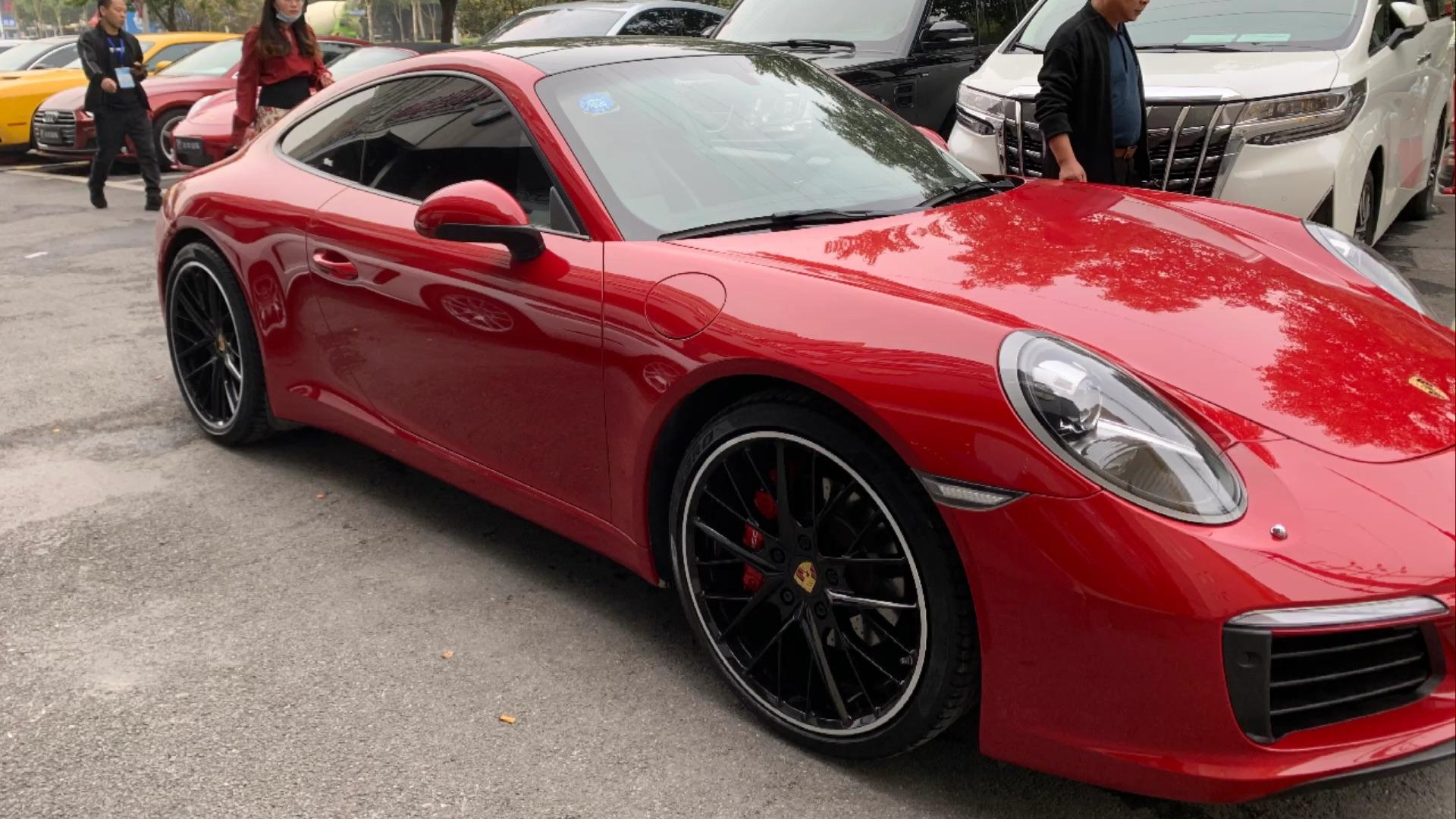 开了10年的保时捷911,真的只有2万公里嘛 ?