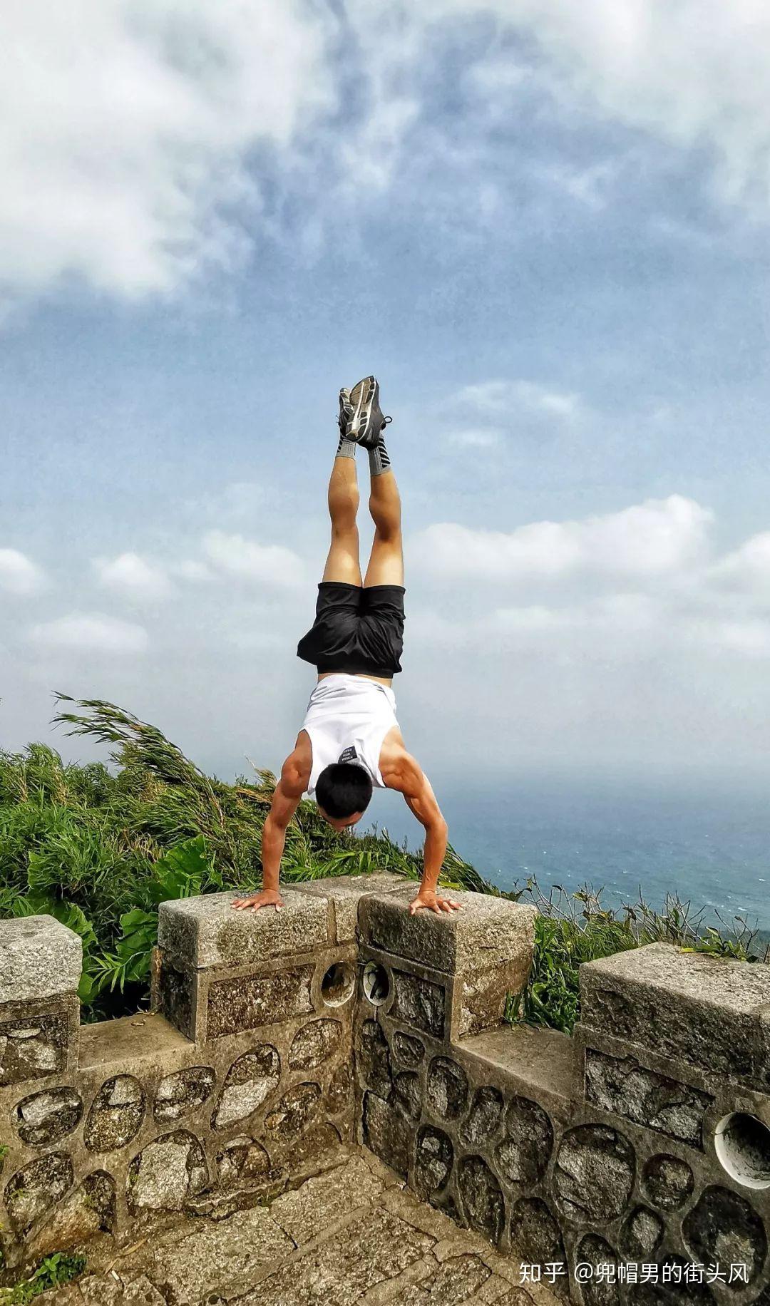 我用一年时间成为街健大神
