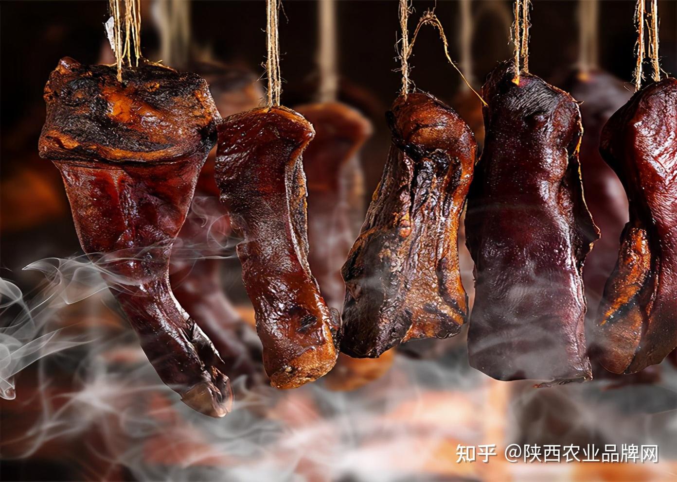 有名的湘西腊肉，湘西人是怎么熏制腊肉的？年末吃肉就得吃腊肉|腊肉|湘西|有名的_新浪新闻