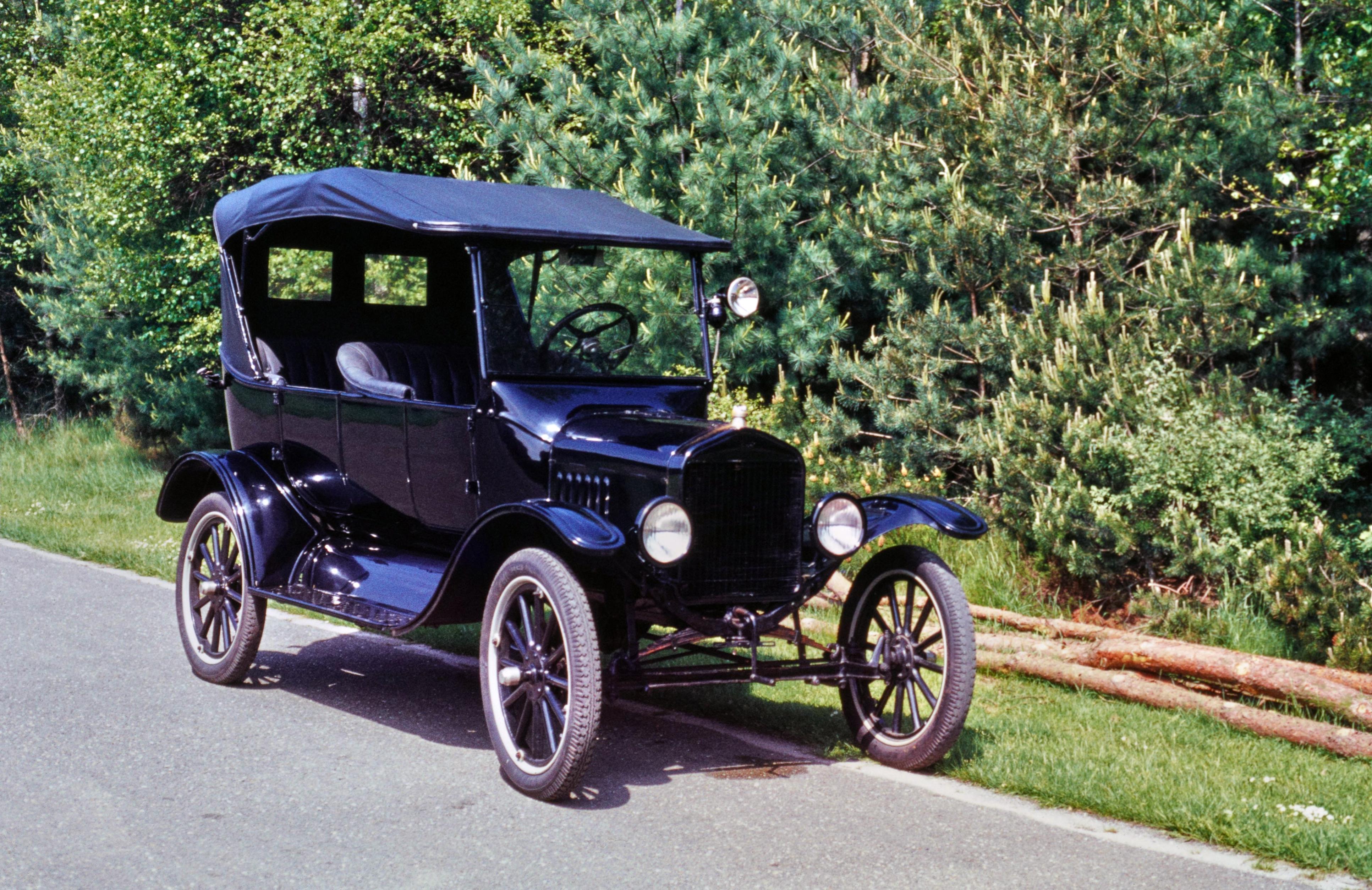 汽车制造革命北京汽车博物馆的经典车35福特t型车上