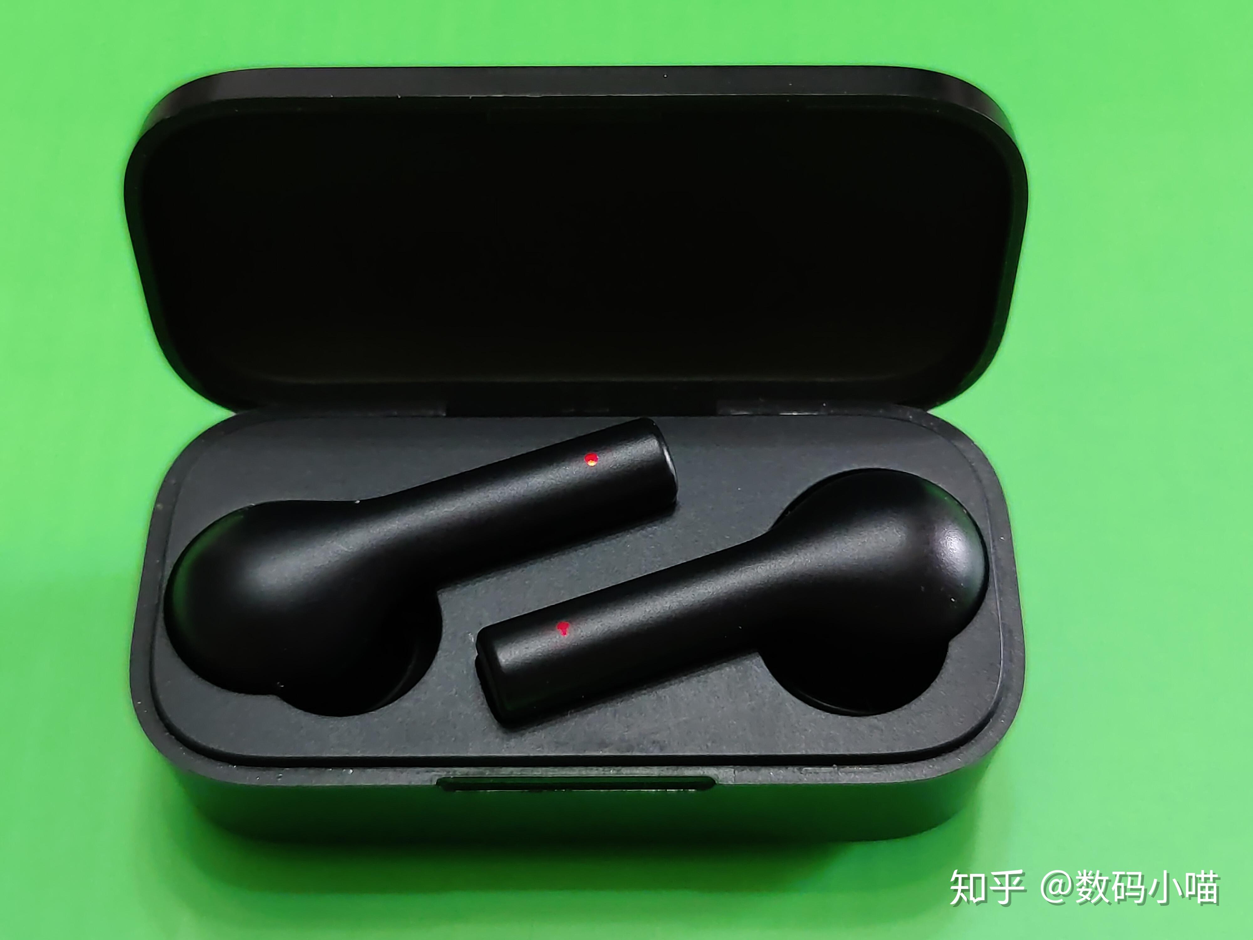 一款吃鸡游戏真无线蓝牙耳机qcyt5s开箱测评