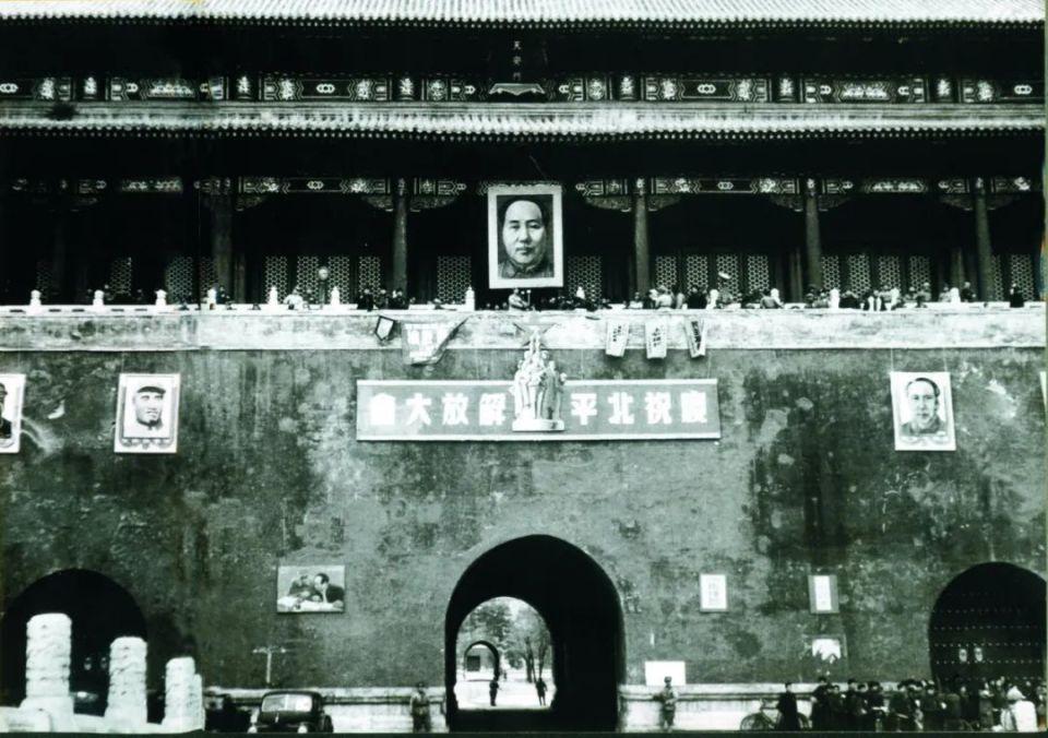 天安门城楼伟人画像有八个版本(上) - 知乎