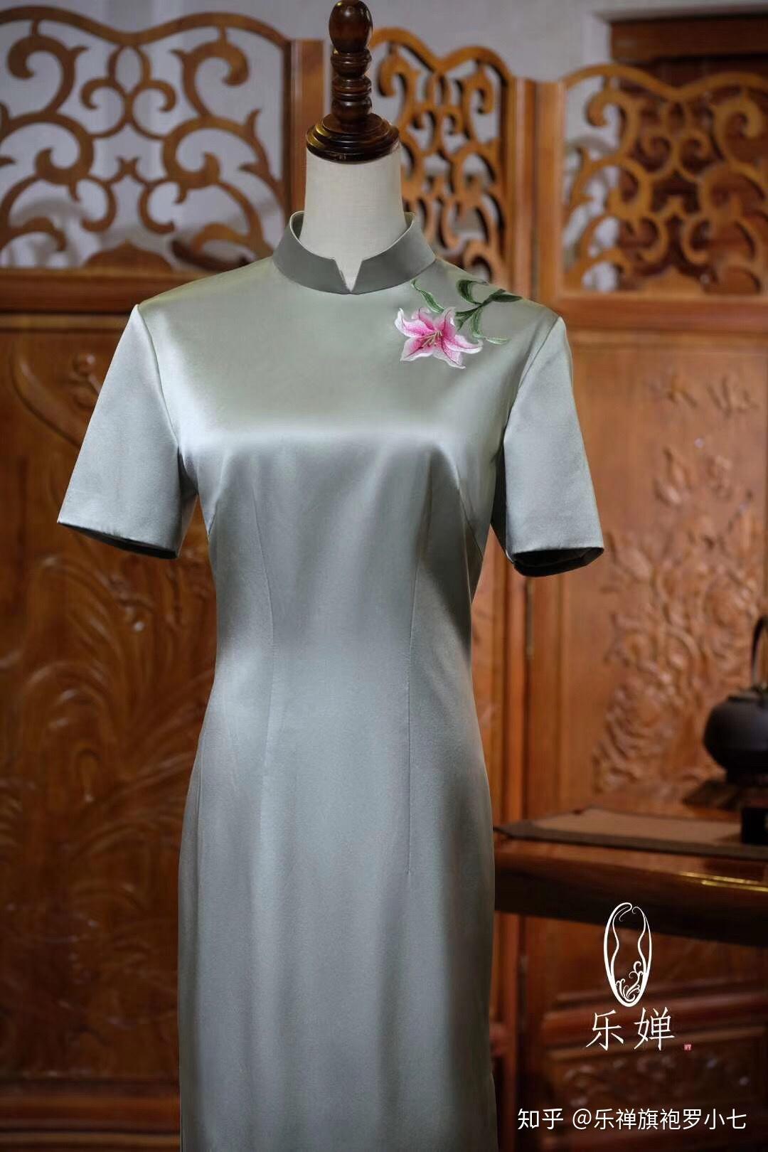 一袭蜀绣旗袍惊艳整个世界