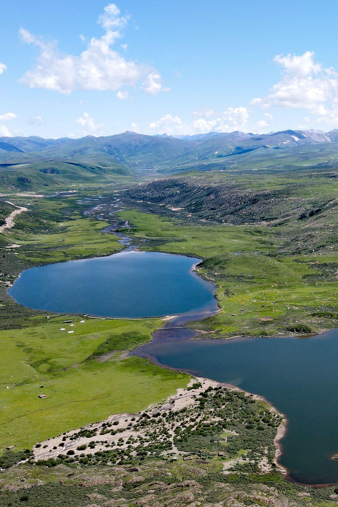 巴塘措普沟丨神山圣湖姊妹海