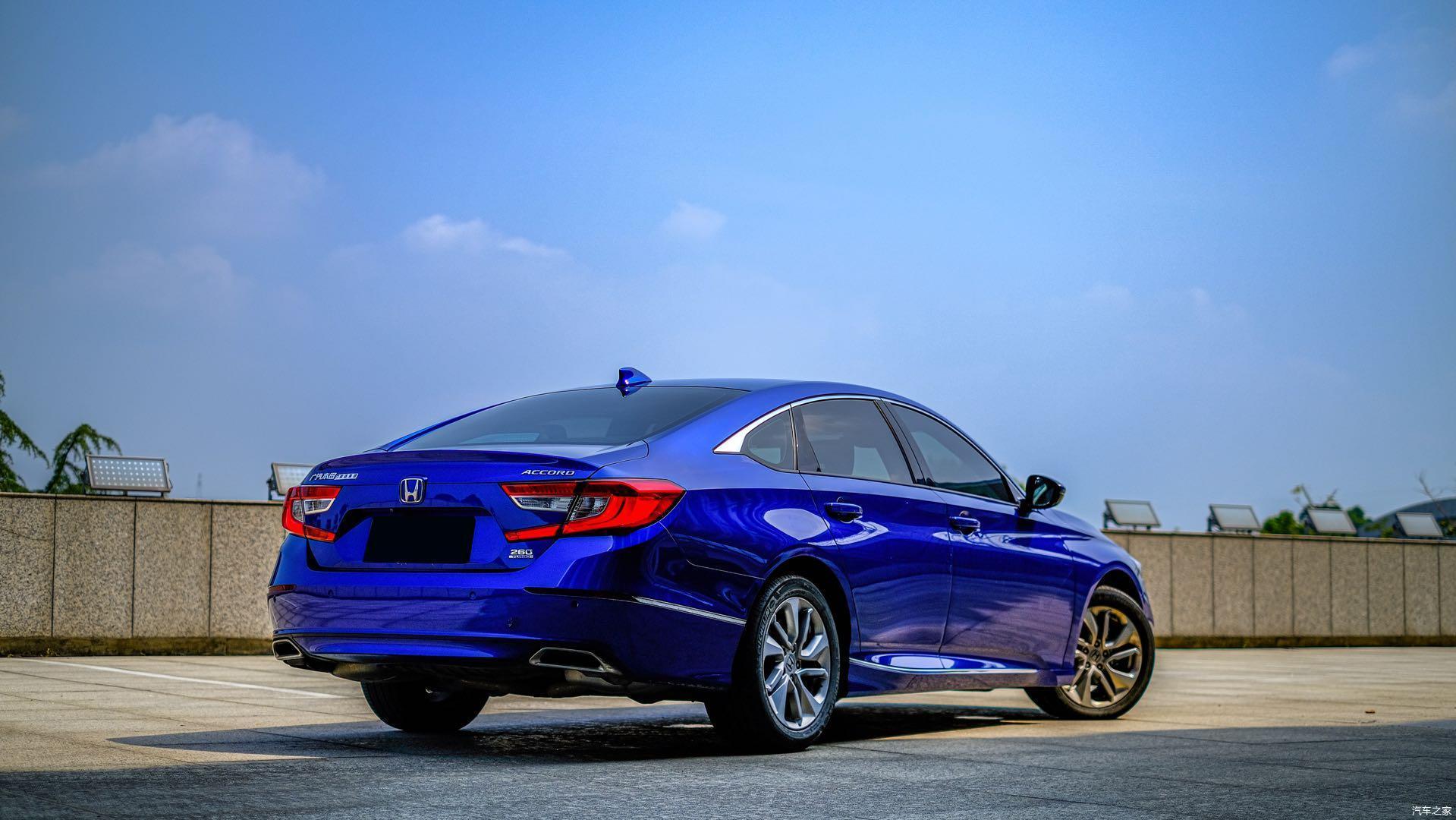 更年轻更运动实拍解析本田雅阁20万级值得买的合资中型车