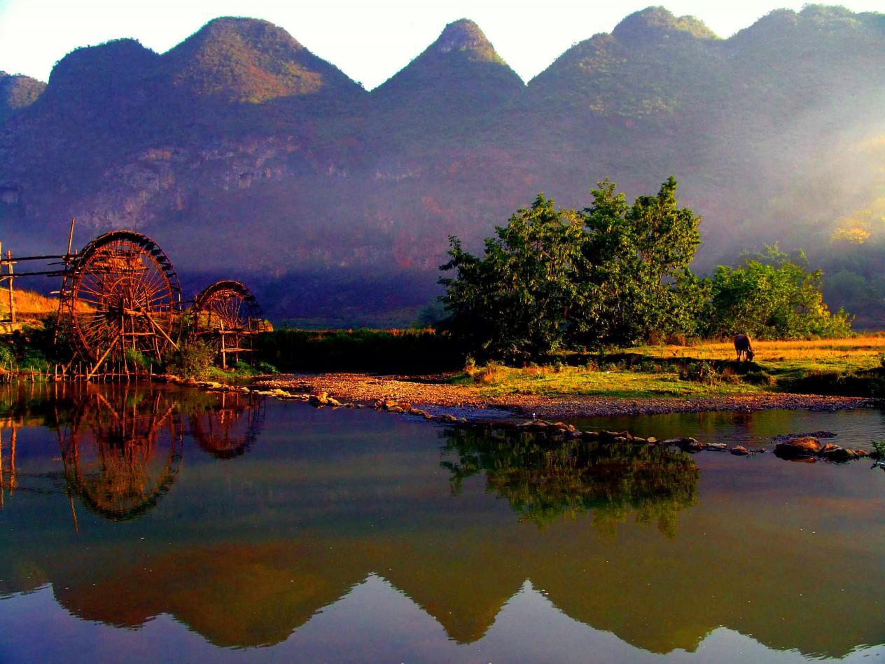 坝美村风景图片