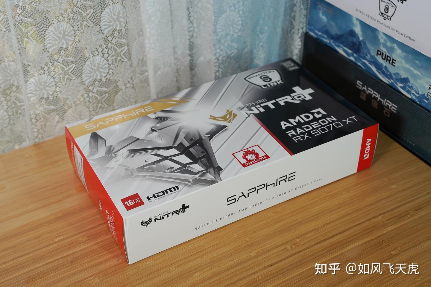 背插与传统兼顾,蓝宝石NiTRO+ 氮动极光RX 9070 XT背插显卡实测
