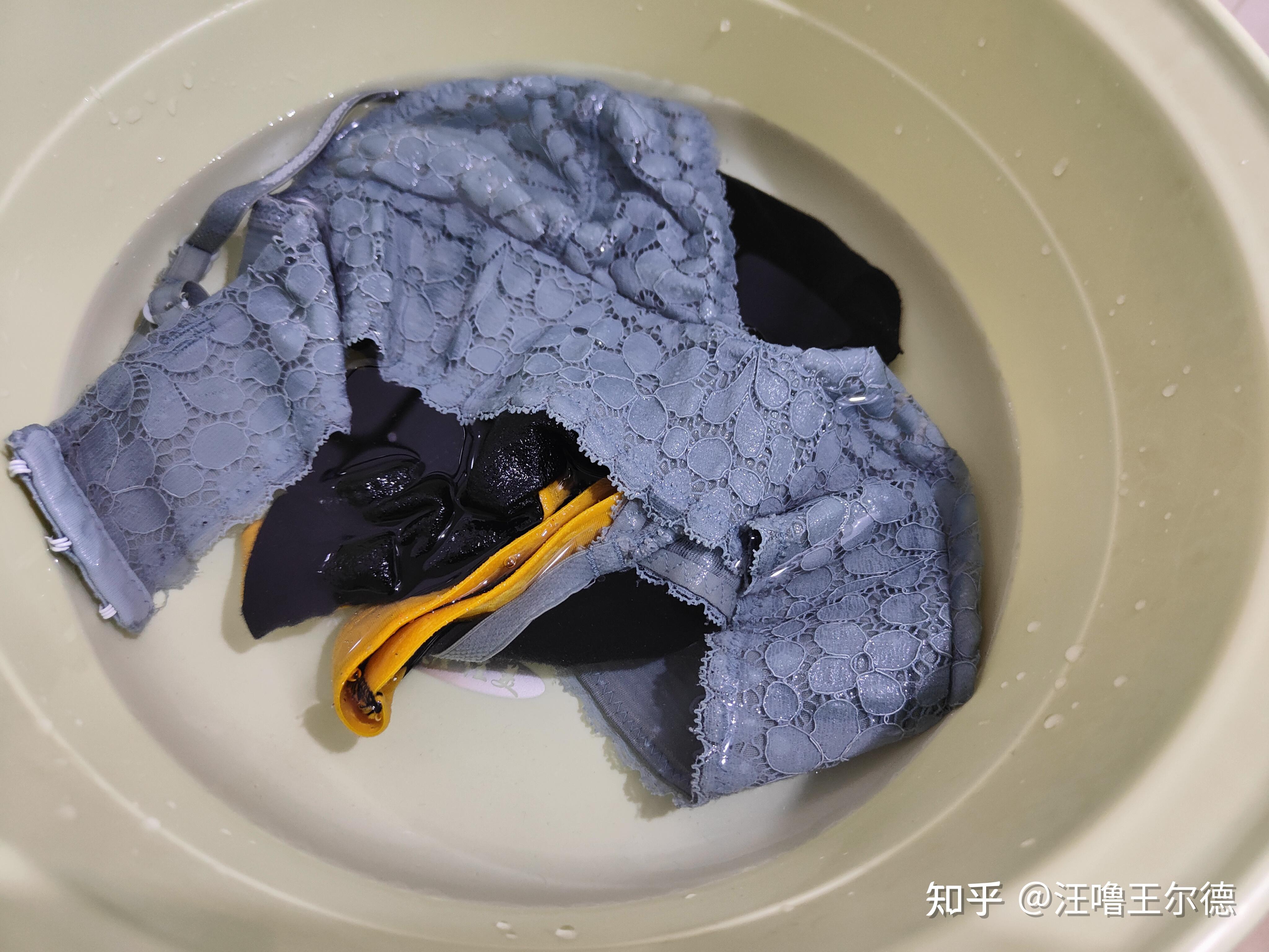 每天内裤上面的污渍很难洗，就是白带在上面干了一整天很难洗掉？ - 知乎
