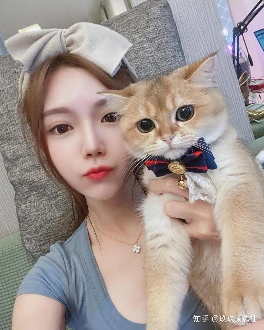 惊艳到自己的少女美图丨又纯又欲