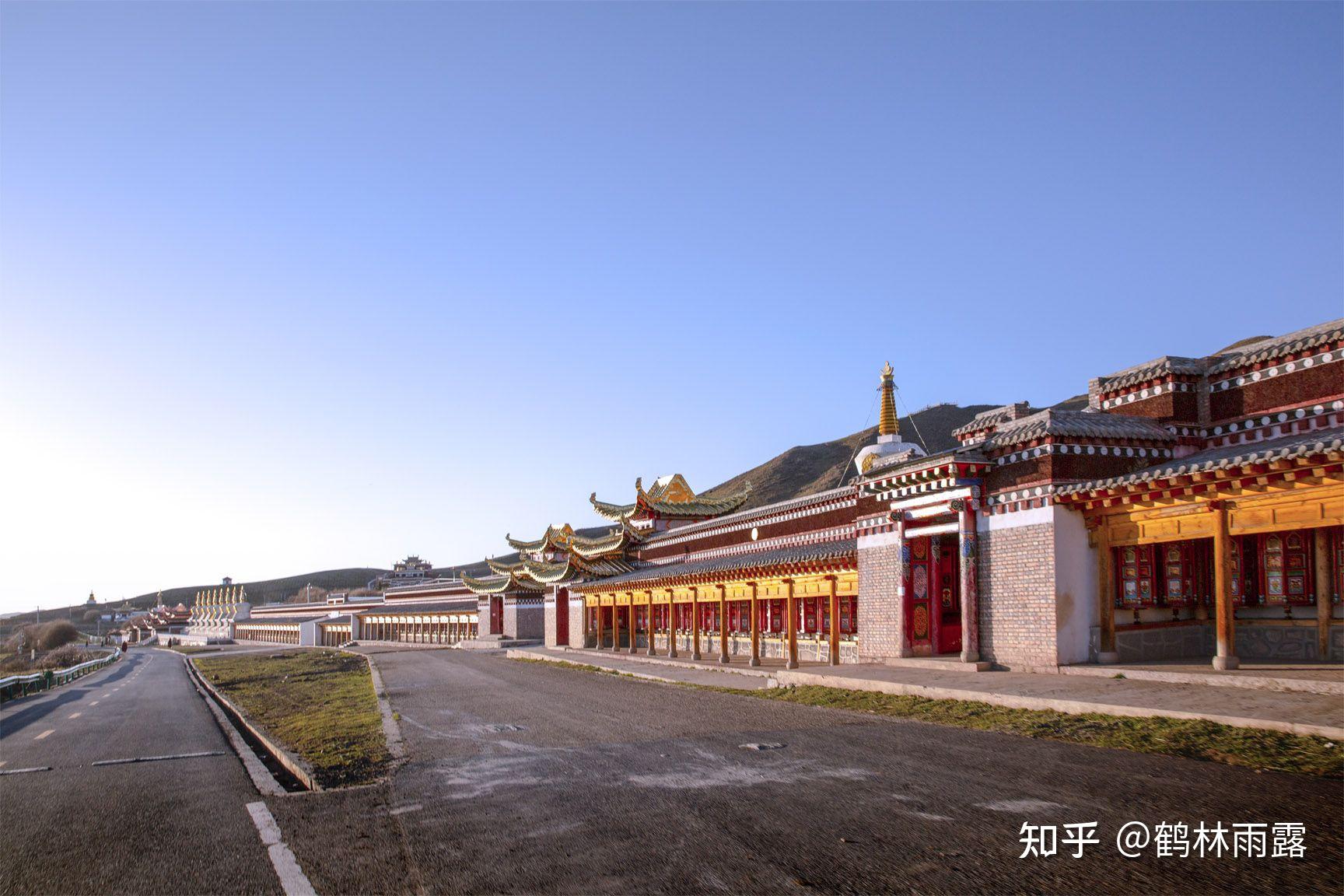 九曲黄河第一湾阿坝若尔盖唐克镇