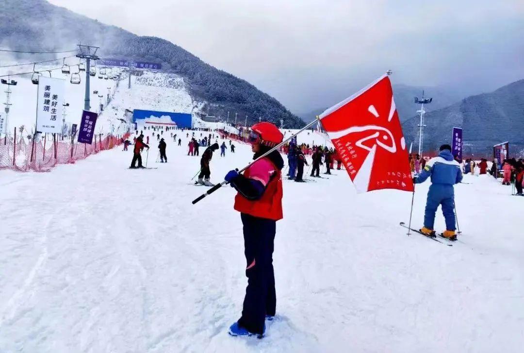 兴隆山滑雪场开板嗨翻天!