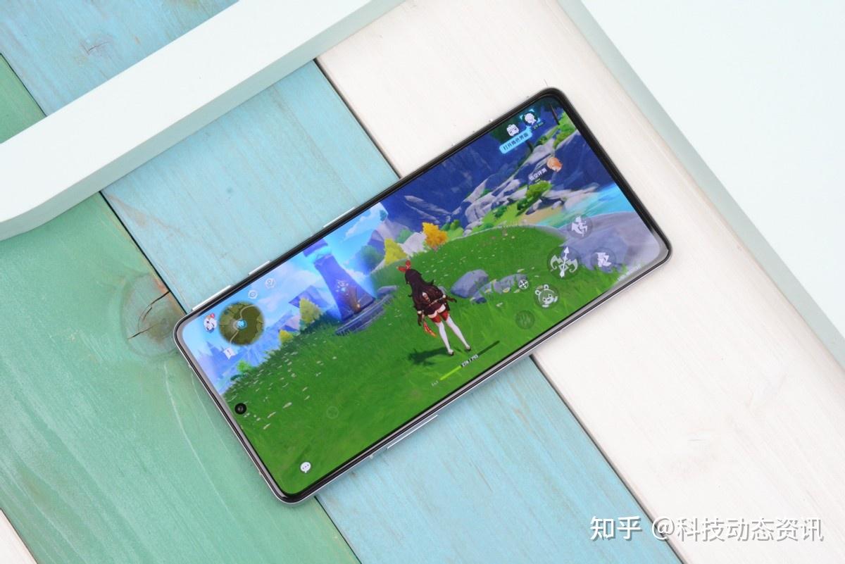 升级redmi后,还请来金立前总裁卢伟冰担任总经理,卢伟冰在手机行业