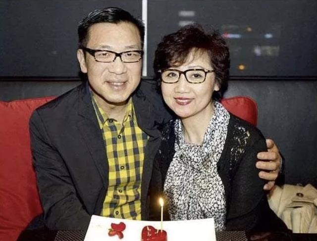 如何评级歌手张德兰? - 知乎